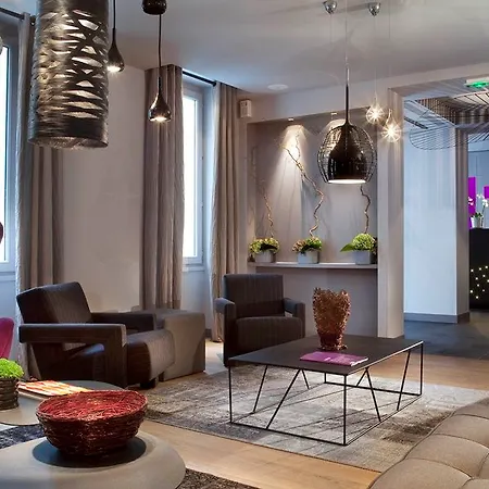 ホテル Etoile Saint Ferdinand By Happyculture 4*