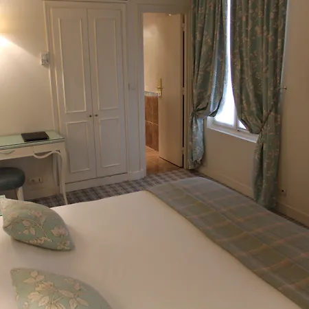 Etoile Saint Ferdinand By Happyculture 4*