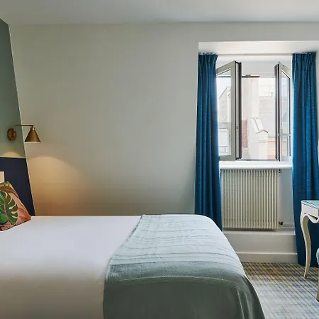 Etoile Saint Ferdinand By Happyculture Párizs