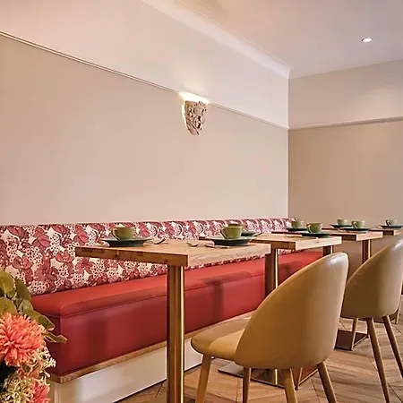 Etoile Saint Ferdinand By Happyculture 4* باريس