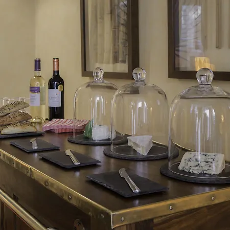 Etoile Saint Ferdinand By Happyculture 4* פריז