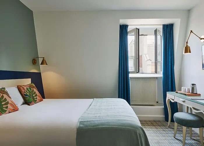 Etoile Saint Ferdinand By Happyculture Paris