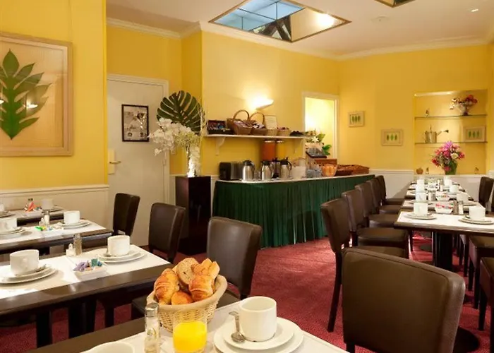 Etoile Saint Ferdinand By Happyculture 4* Paris