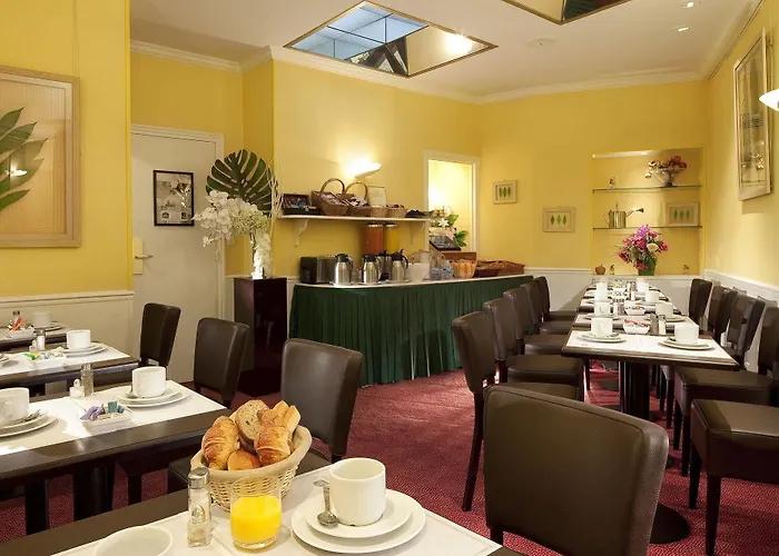 Etoile Saint Ferdinand By Happyculture 4*