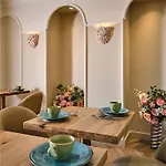 Etoile Saint Ferdinand By Happyculture ホテル 4*