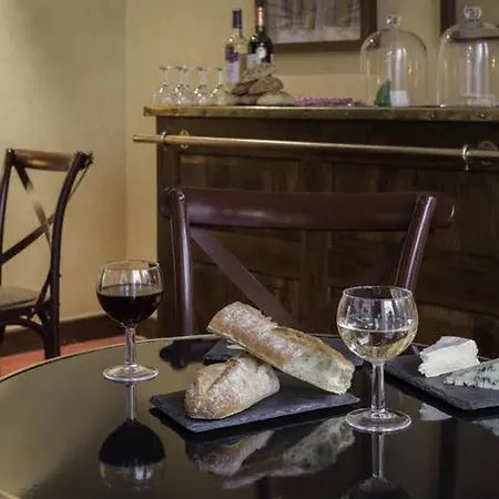 Etoile Saint Ferdinand By Happyculture Hotel París